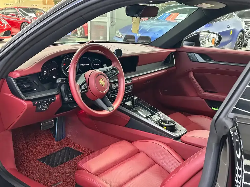 Porsche 911 2025 из CN, фото 6