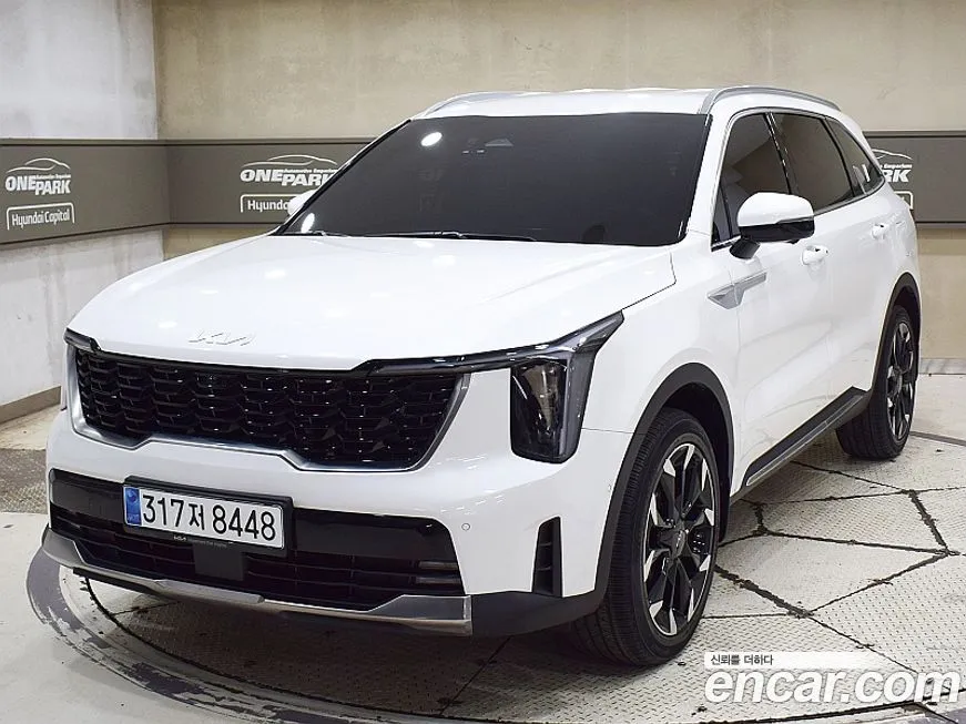 Kia Sorento — фото 1