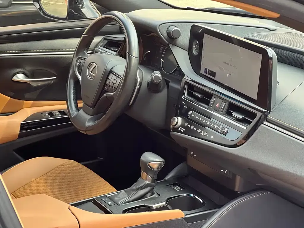 Lexus ES 2023 из CN, фото 10