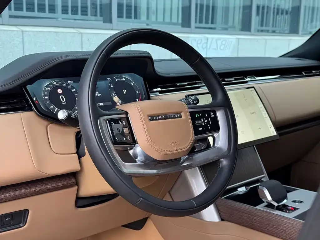 Land Rover Range Rover 2025 из CN, фото 9