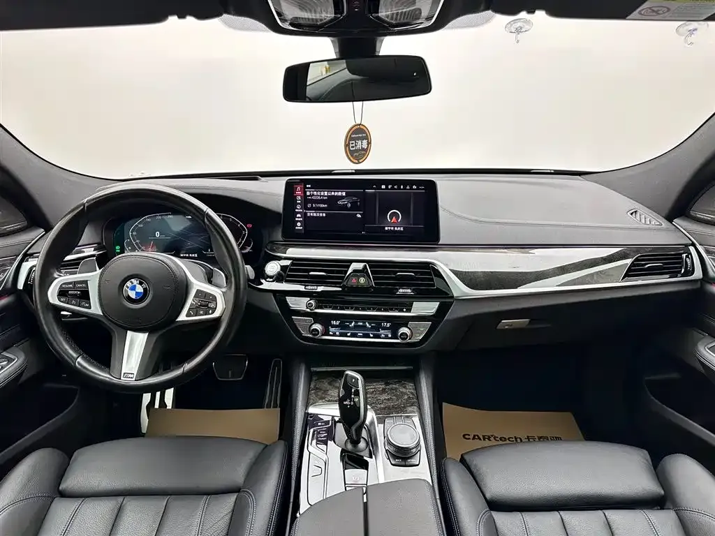 BMW 6 Series GT — фото 10