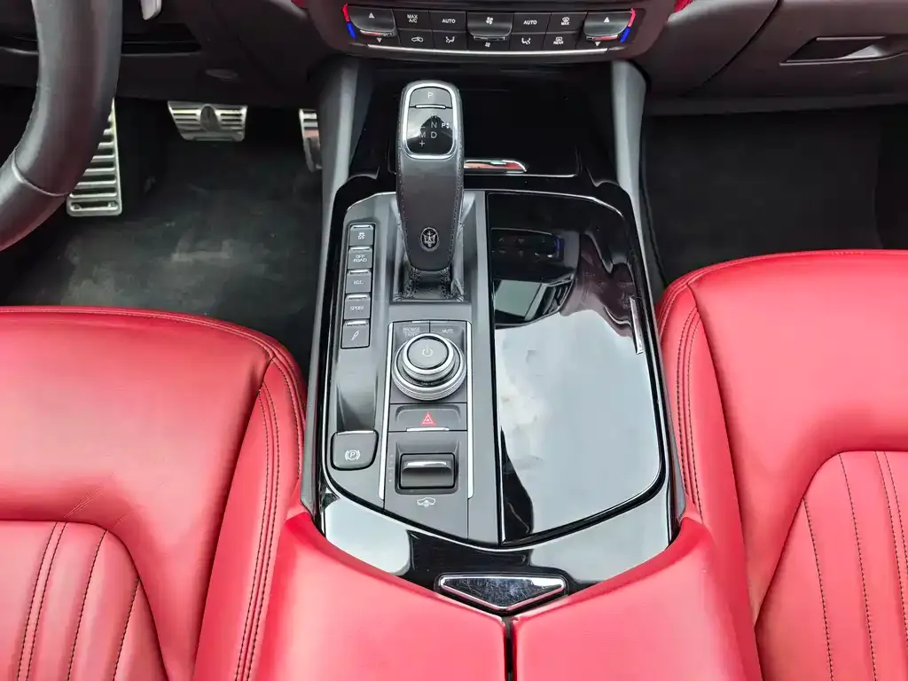 Maserati Levante 2021 из CN, фото 9