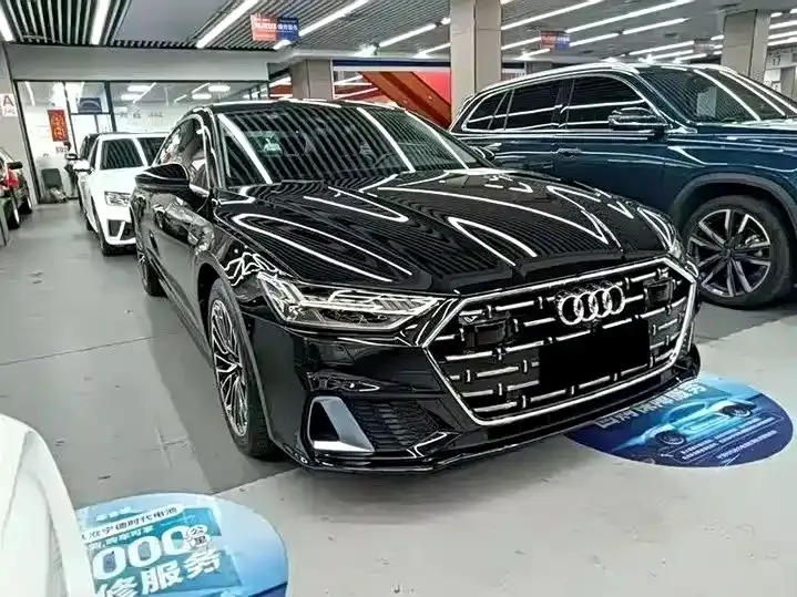 Audi A7L 2023 из CN, фото 3