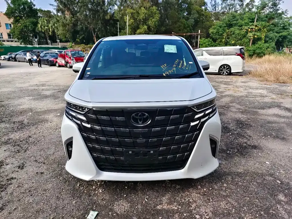 Toyota Alphard 2025 из CN, фото 2