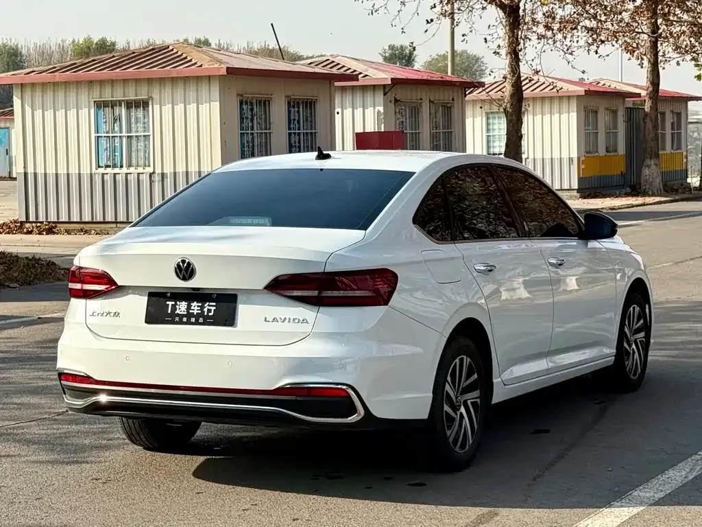 Volkswagen Lavida 2023 из CN, фото 5