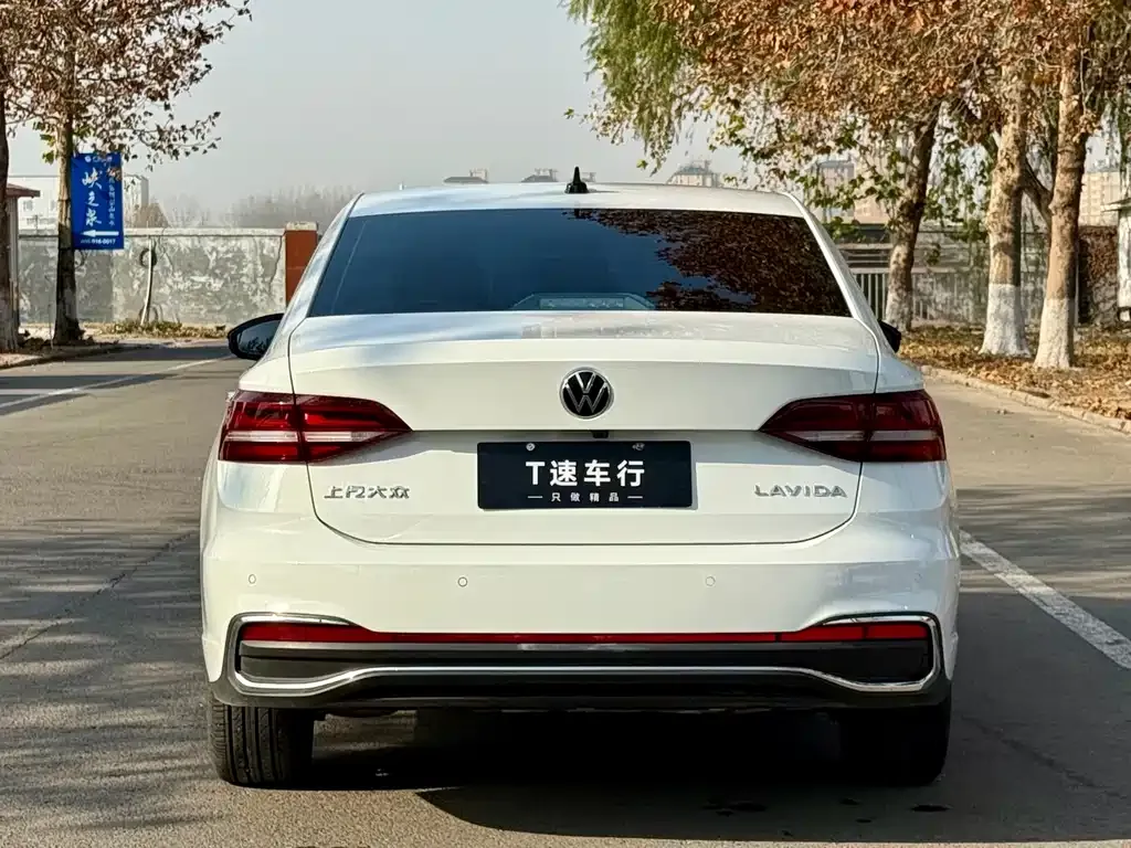 Volkswagen Lavida 2023 из CN, фото 6