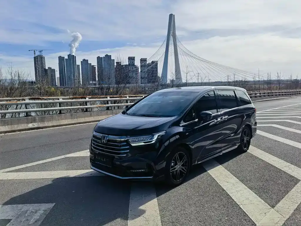 Honda Odyssey 2023 из CN, фото 1