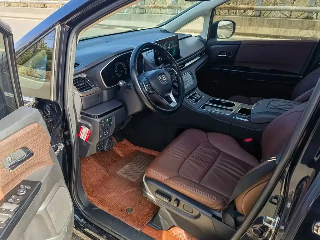 Honda Odyssey 2023 из CN, фото 7