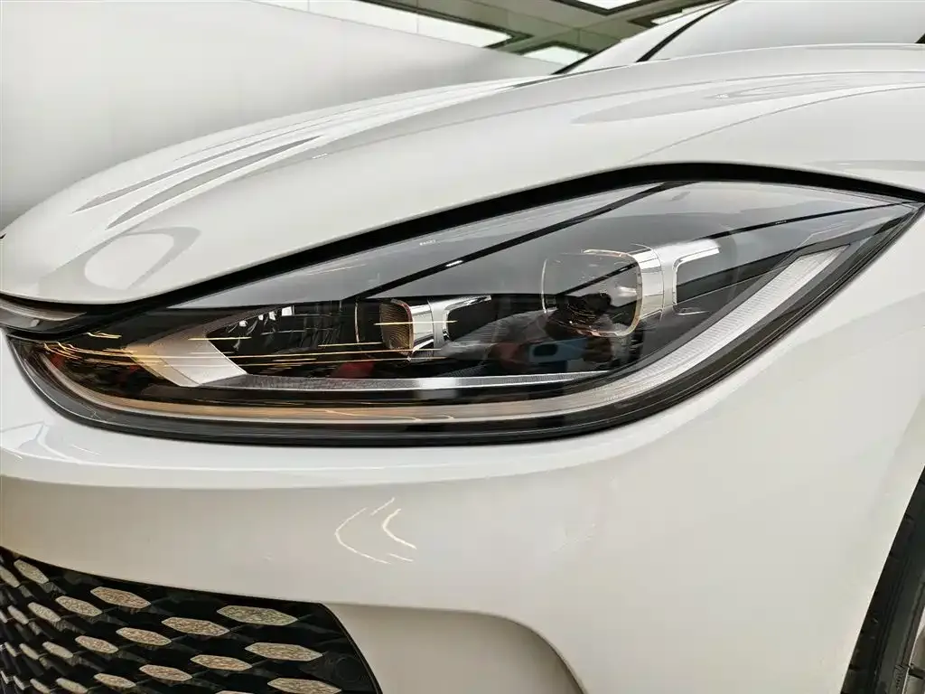 Volkswagen Lamando 2024 из CN, фото 8