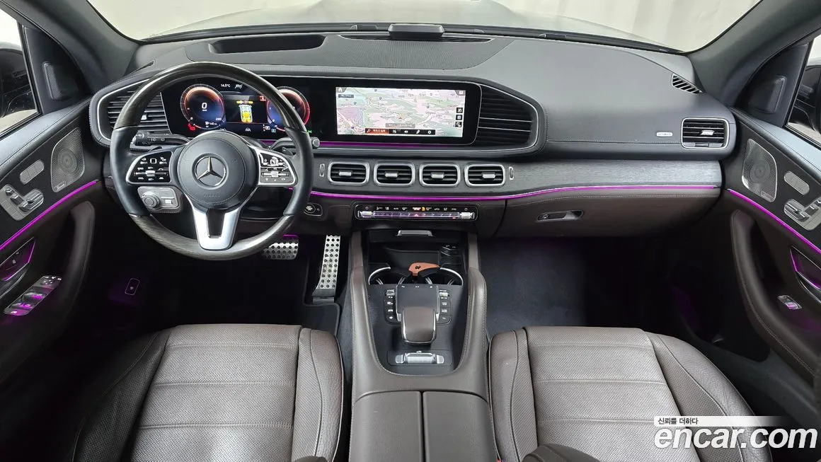 Mercedes-Benz GLS-Class — фото 7