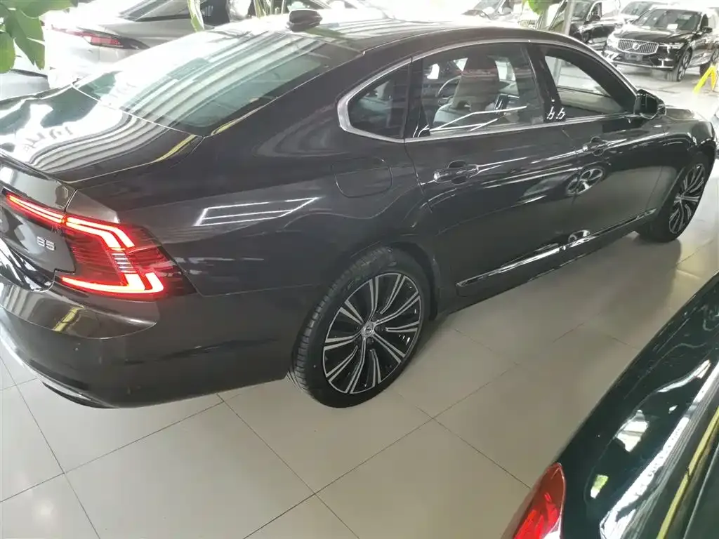 Volvo S90 2021 из CN, фото 5