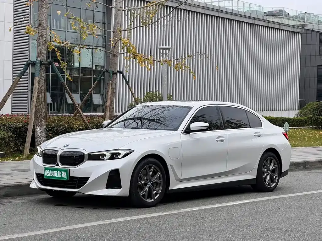 BMW i3 2024 из CN, фото 1
