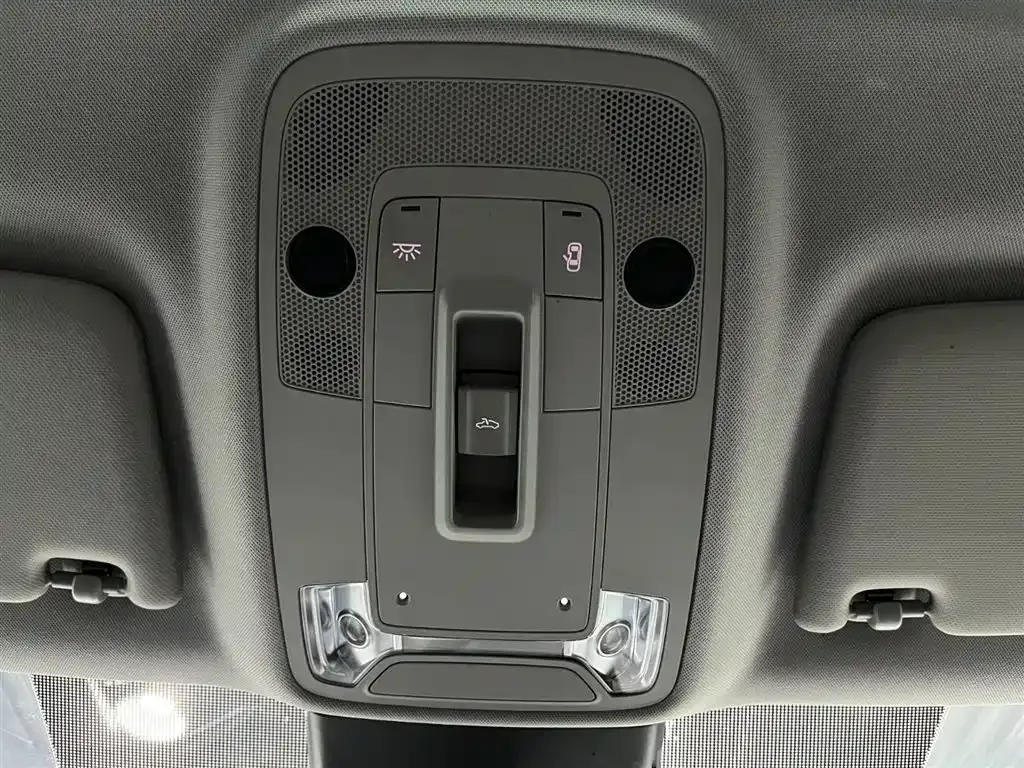 Audi Q2L 2022 из CN, фото 8
