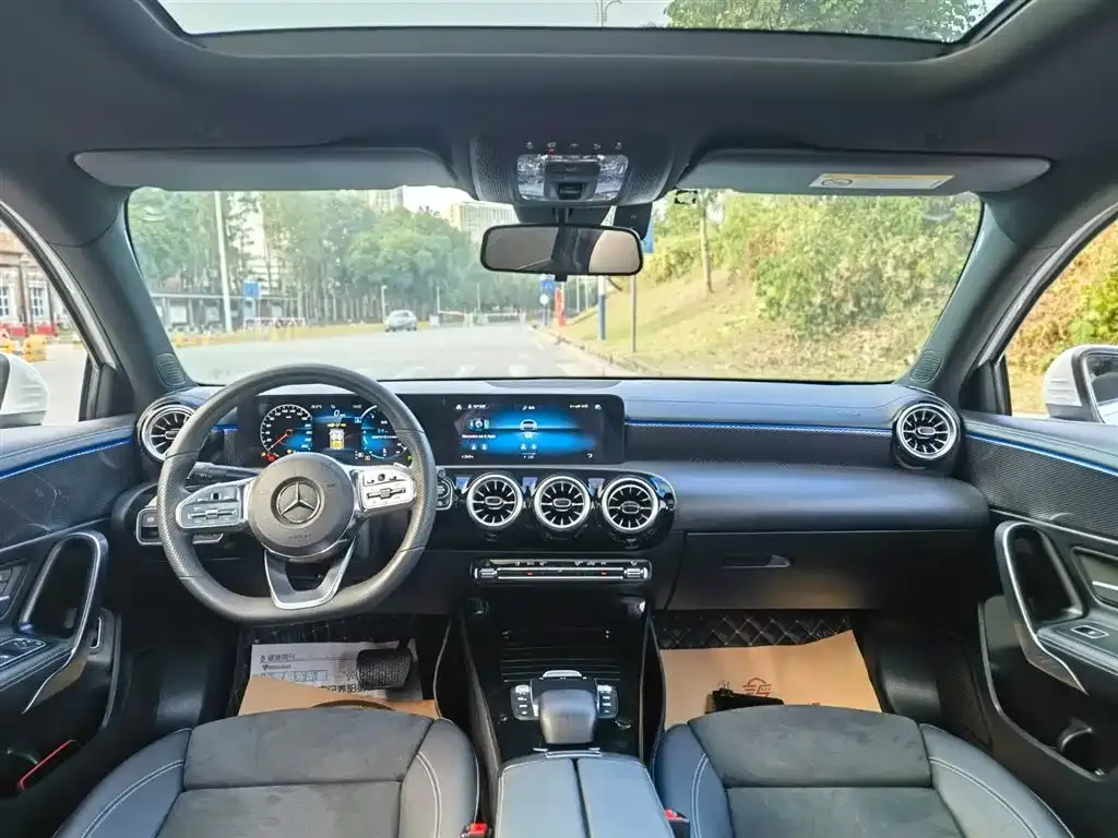 Mercedes-Benz A-Class 2022 из CN, фото 8