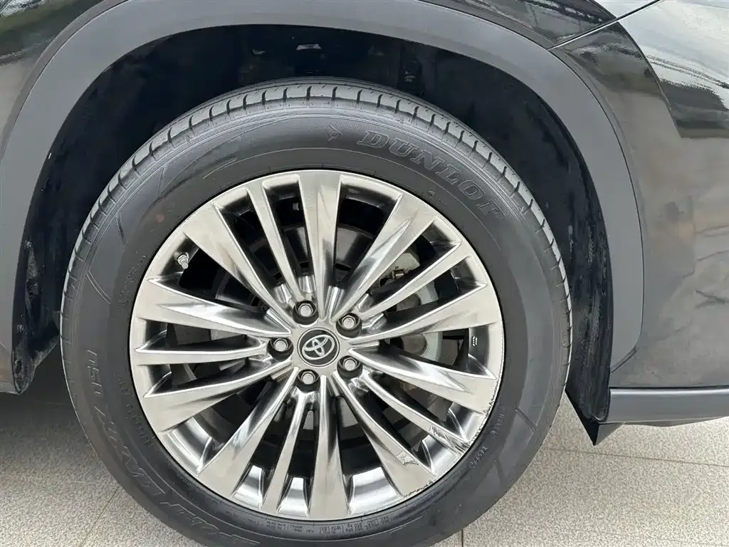 Toyota Highlander 2023 из CN, фото 10