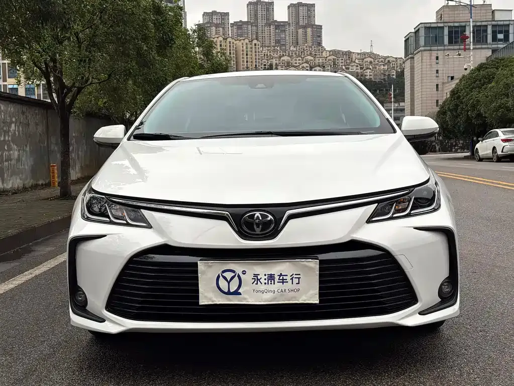 Toyota Corolla 2022 из CN, фото 2