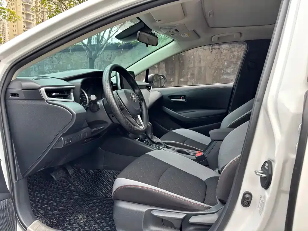 Toyota Corolla 2022 из CN, фото 5