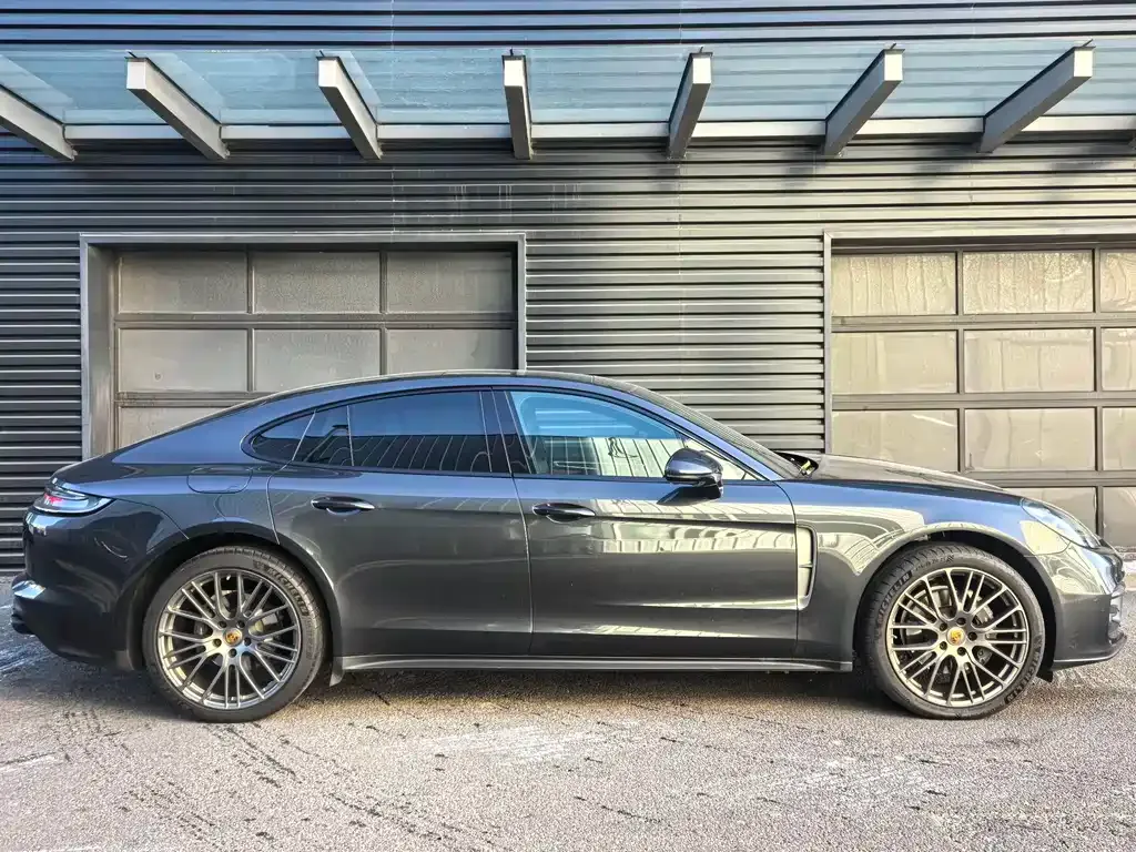 Porsche Panamera 2023 из CN, фото 4