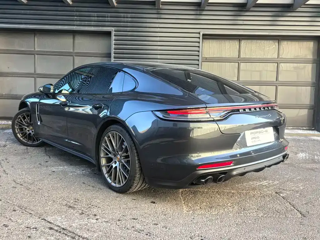 Porsche Panamera 2023 из CN, фото 8