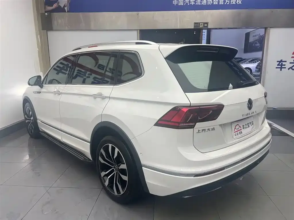 Volkswagen Tiguan L 2021 из CN, фото 7