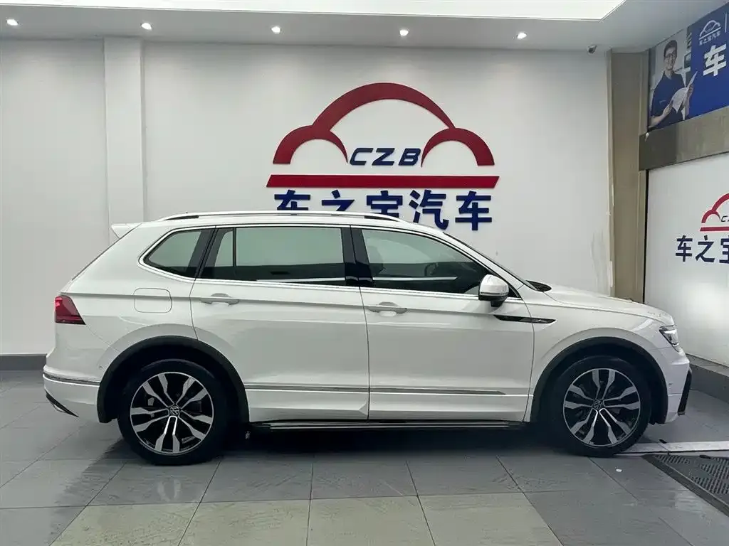 Volkswagen Tiguan L 2021 из CN, фото 8