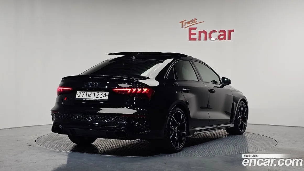 Audi RS3 2024 из KR, фото 2