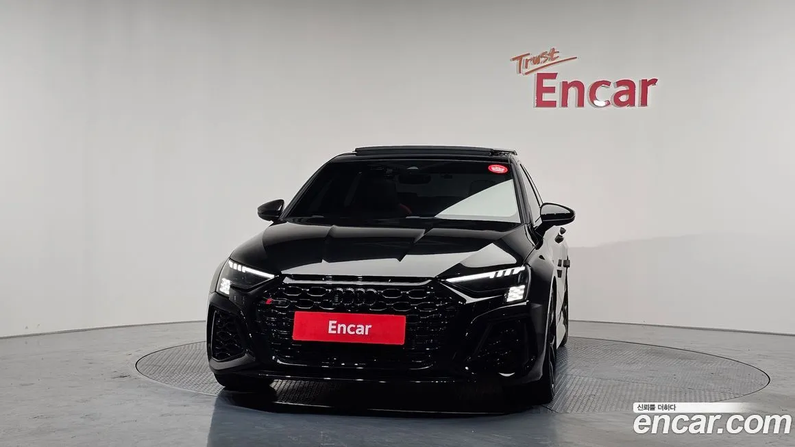 Audi RS3 2024 из KR, фото 3