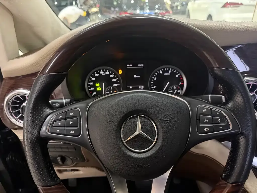 Mercedes-Benz Vito — фото 4