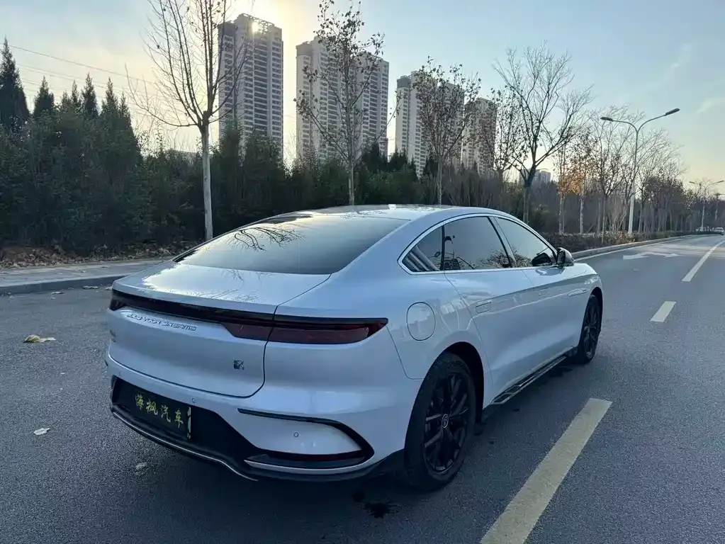 BYD Han 2025 из CN, фото 4