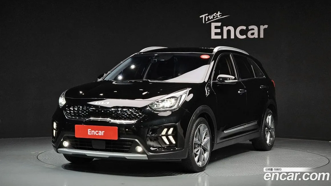 Kia Niro — фото 1