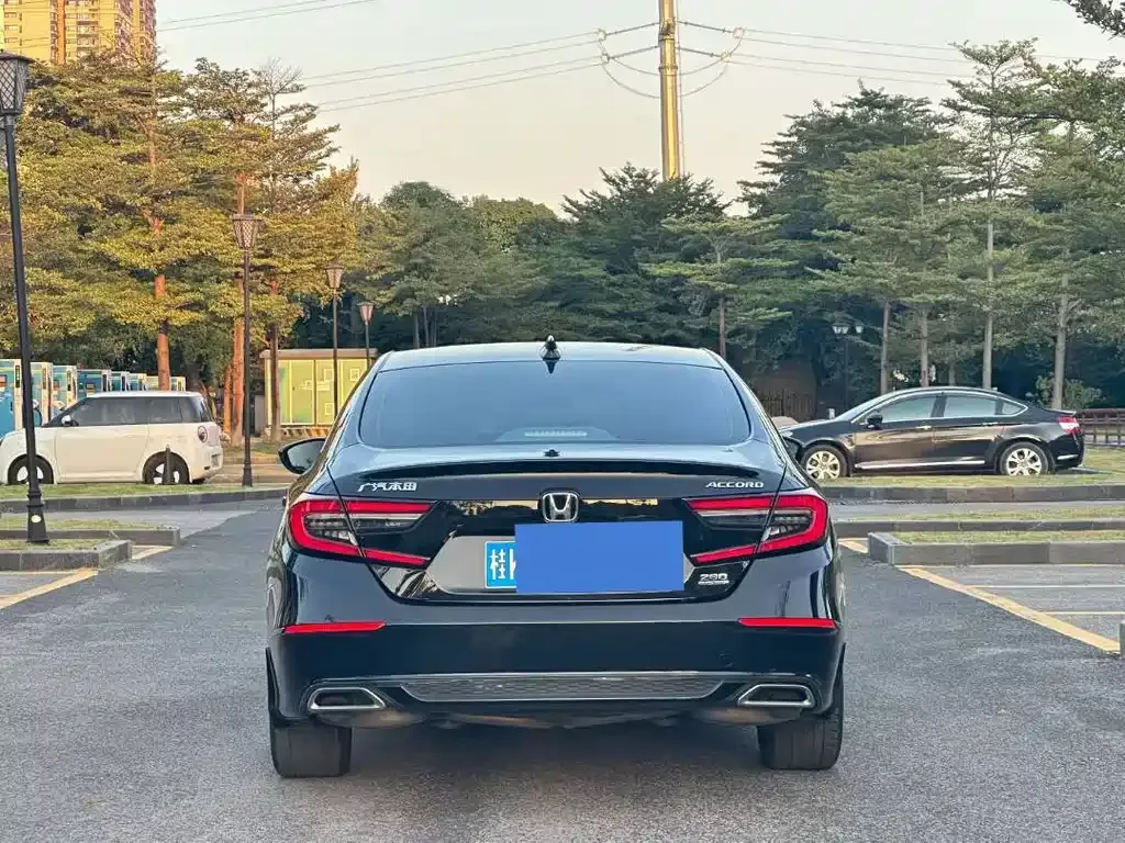 Honda Accord 2022 из CN, фото 9