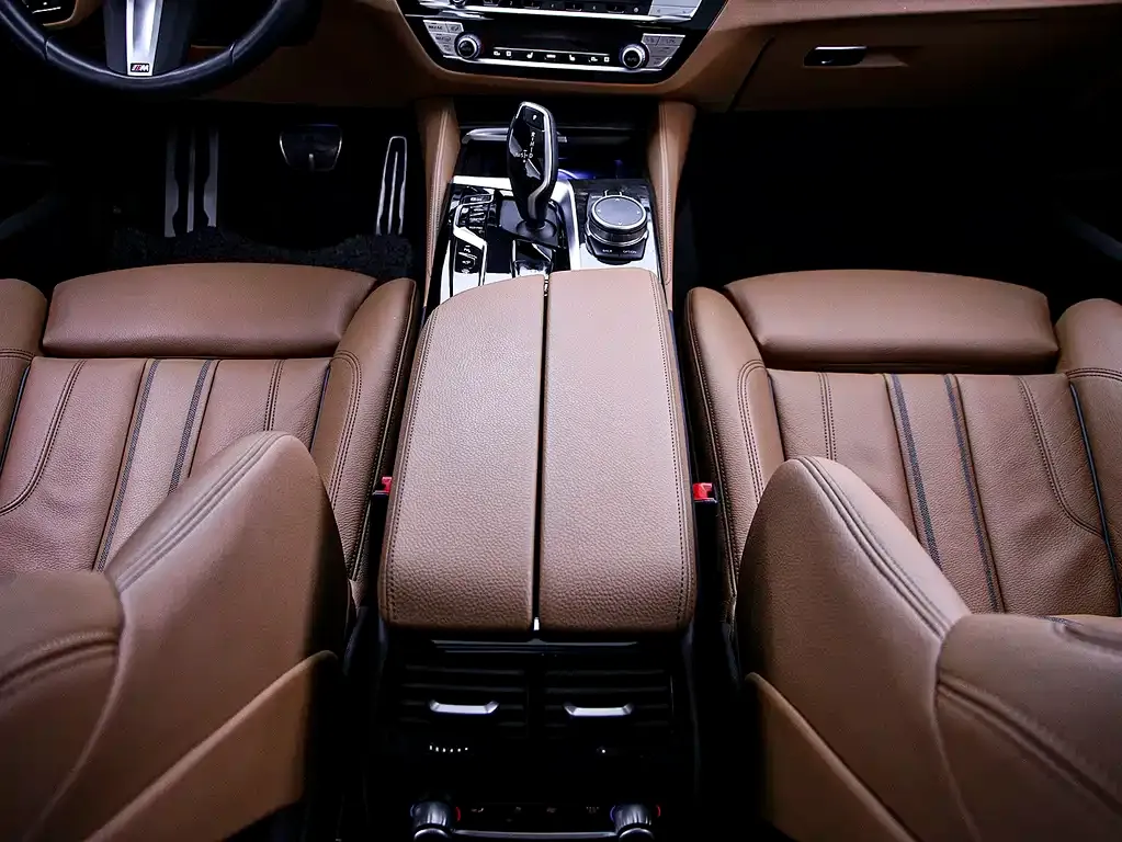 BMW 6 Series GT — фото 9