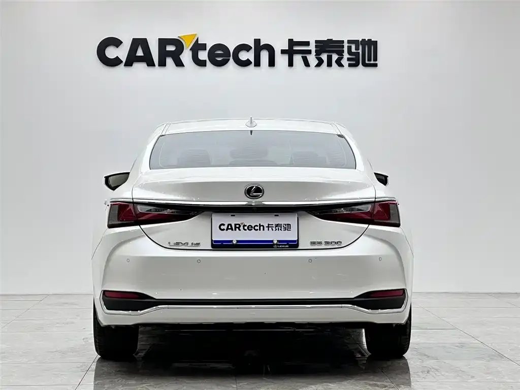 Lexus ES 2021 из CN, фото 4