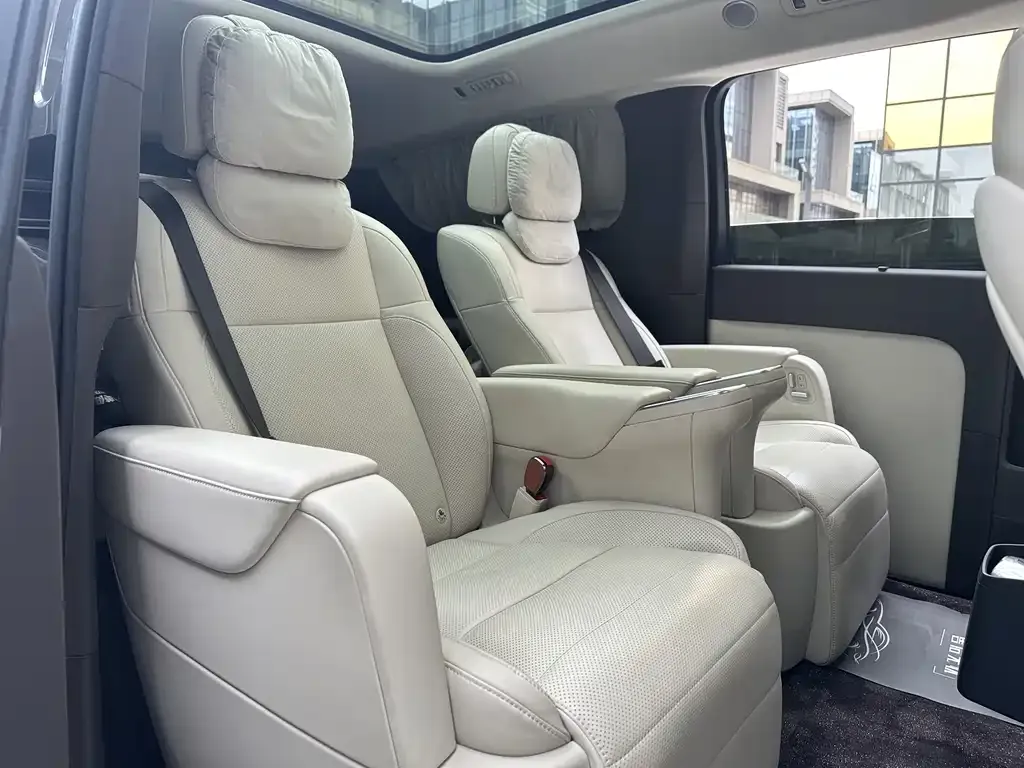 Li Auto MEGA 2024 из CN, фото 10