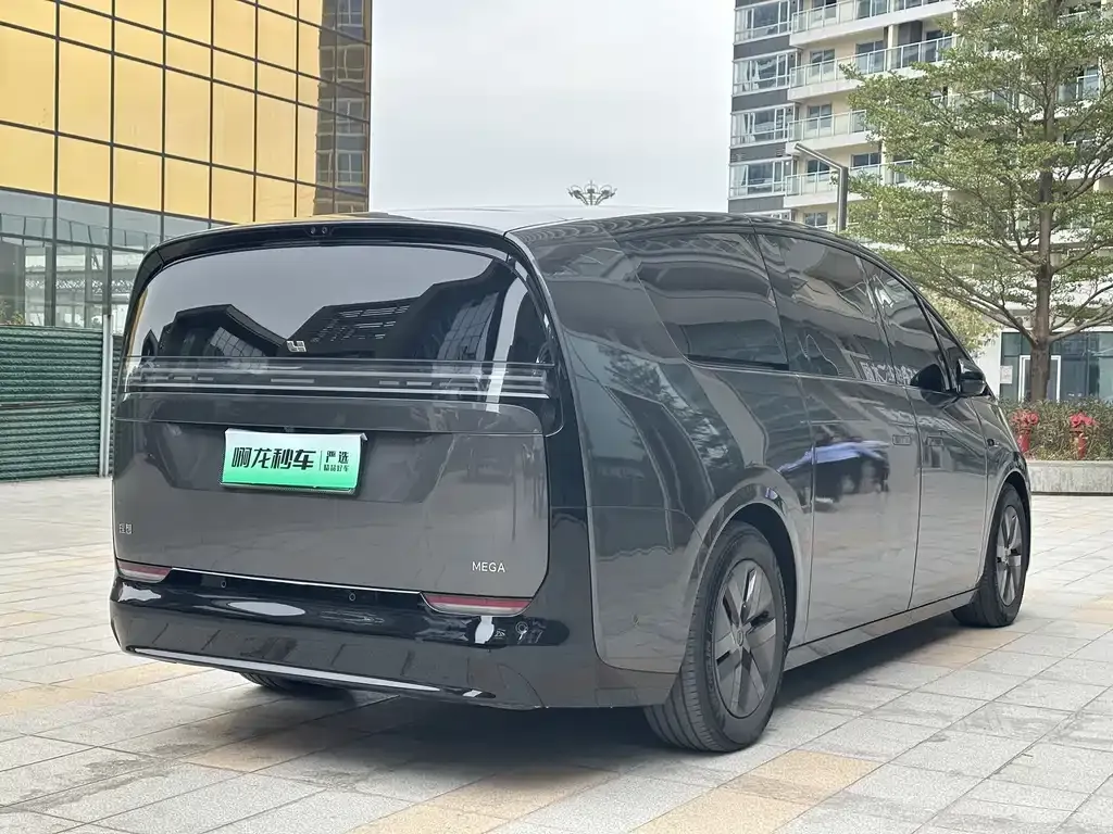 Li Auto MEGA 2024 из CN, фото 4