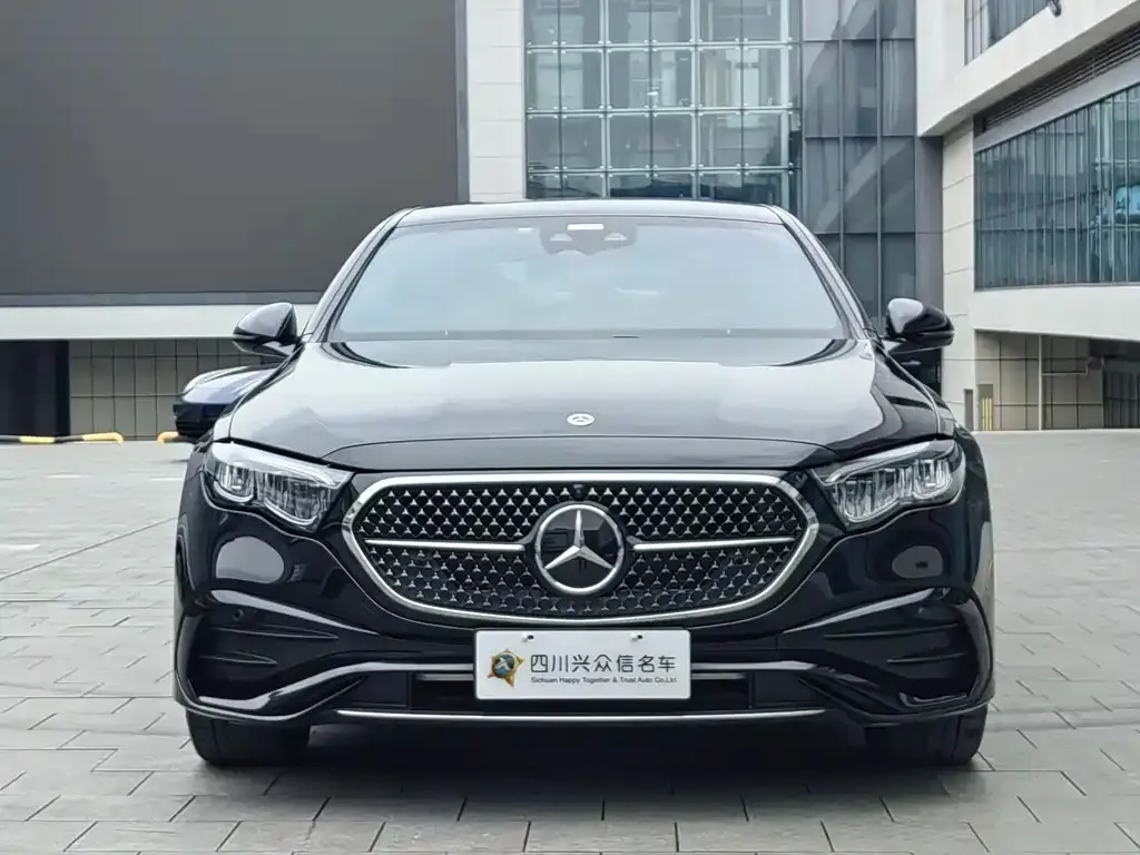Mercedes-Benz E-Class 2024 из CN, фото 3