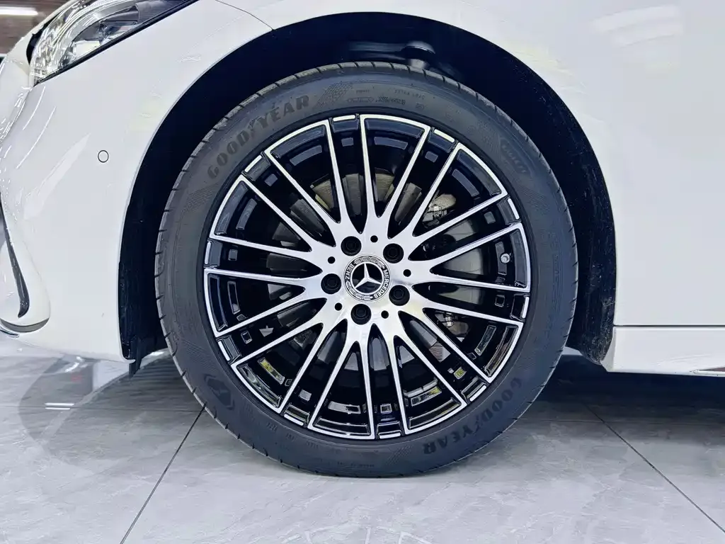 Mercedes-Benz C-Class 2024 из CN, фото 6