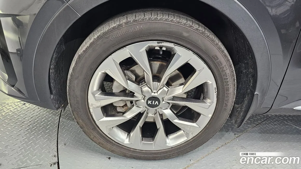 Kia Sorento — фото 5