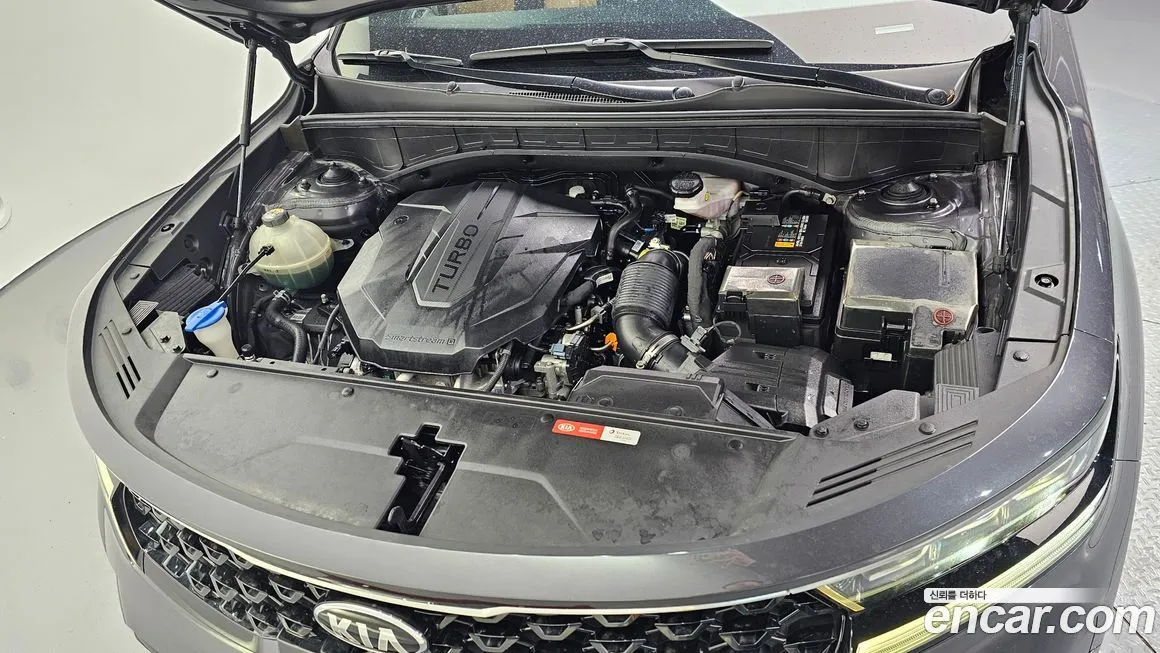 Kia Sorento — фото 6