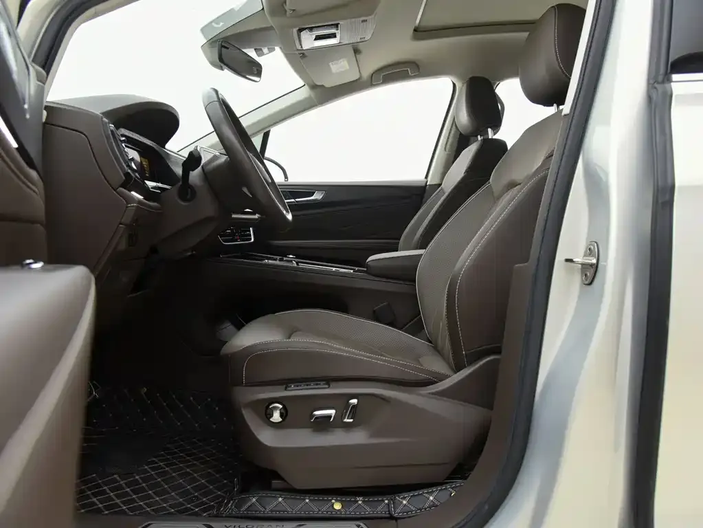 Volkswagen Viloran 2024 из CN, фото 5