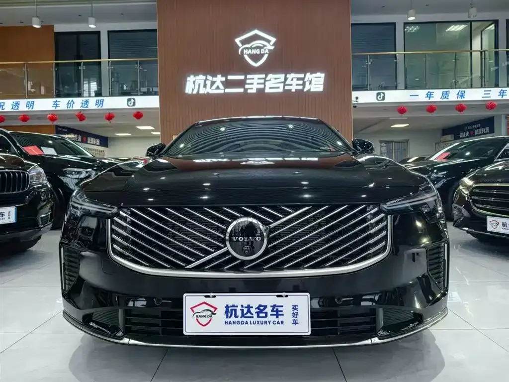 Volvo S90 2025 из CN, фото 2