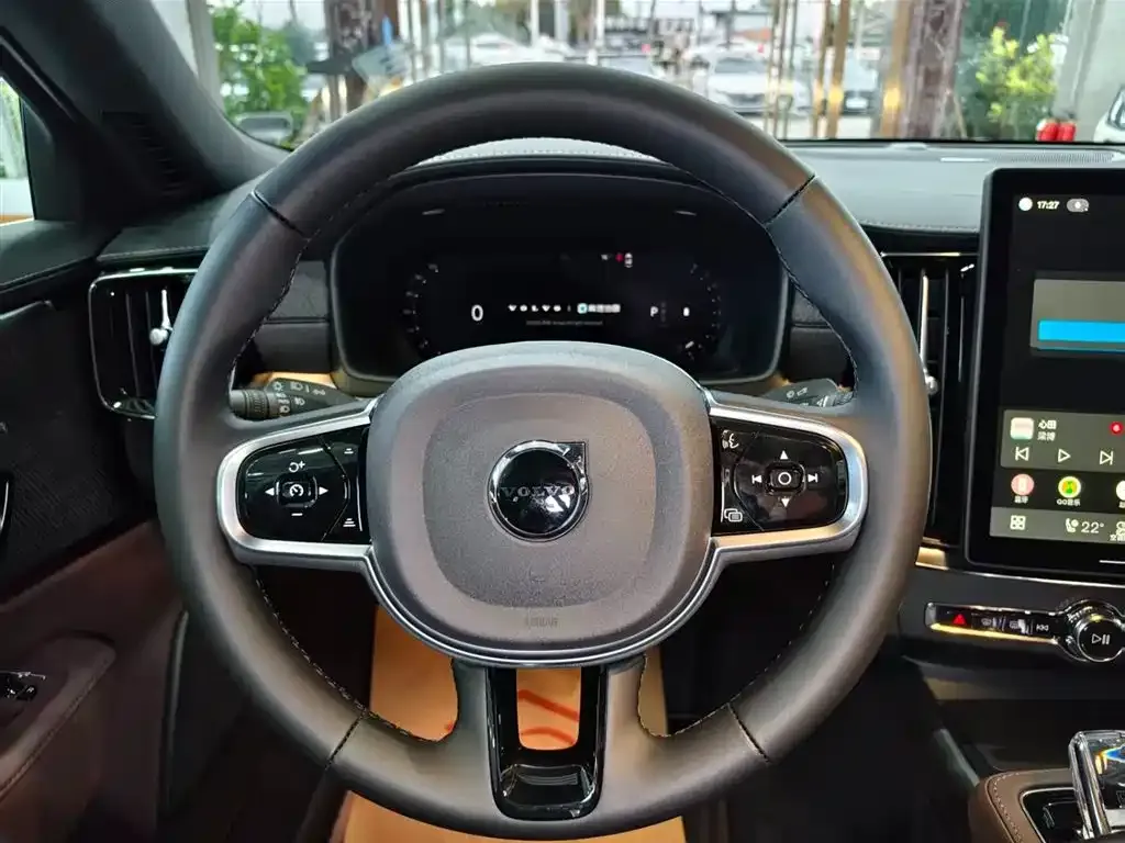 Volvo S90 2025 из CN, фото 9