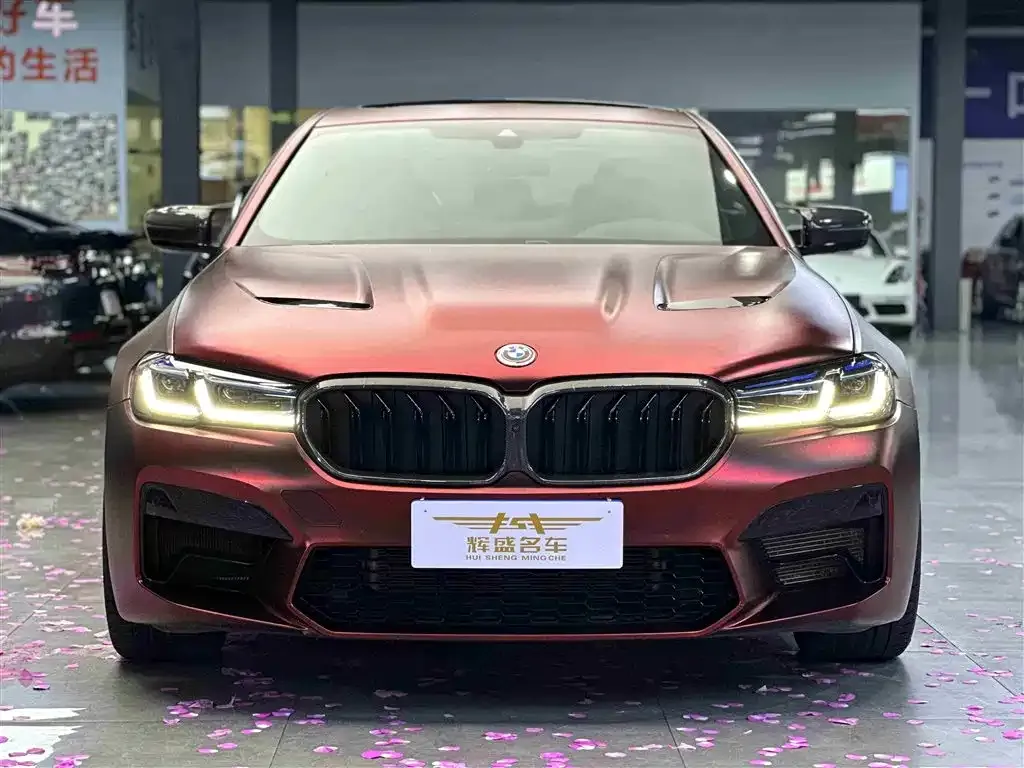 BMW 5 Series (Import) 2022 из CN, фото 2