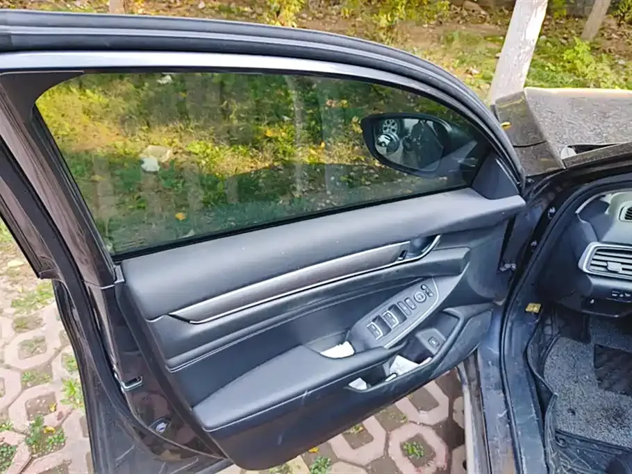 Honda Accord 2022 из CN, фото 7