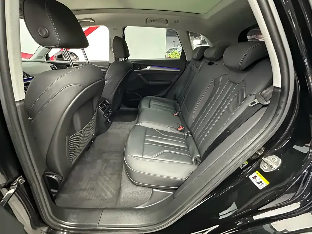 Audi Q5L 2021 из CN, фото 10