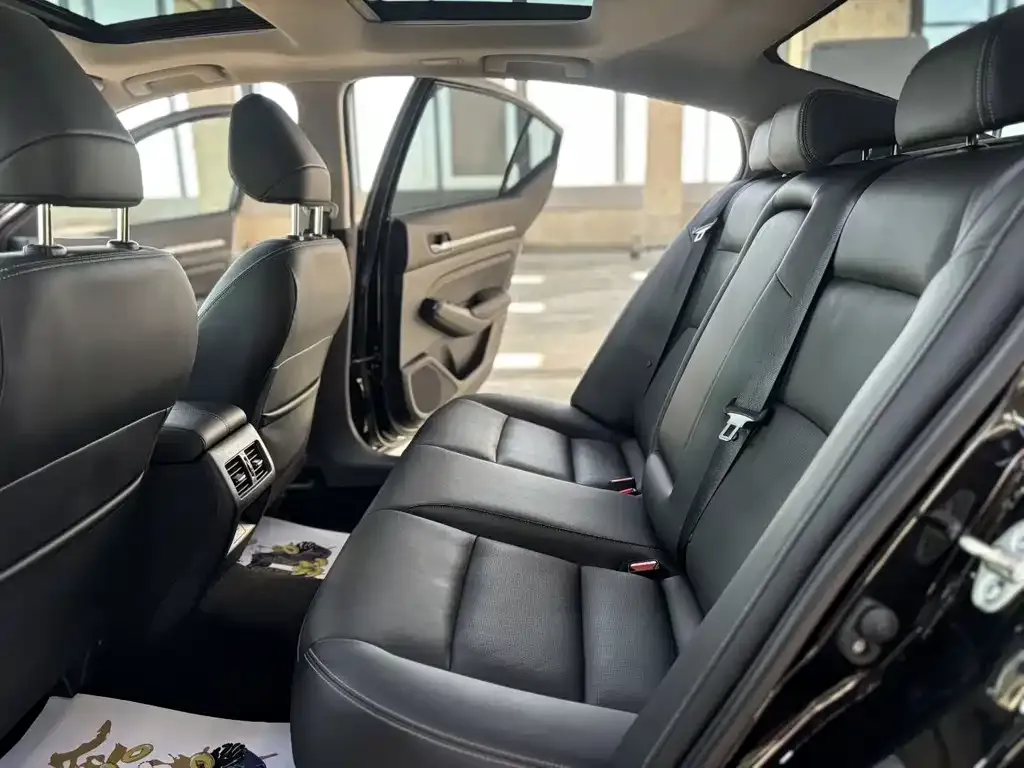 Nissan Teana 2024 из CN, фото 9