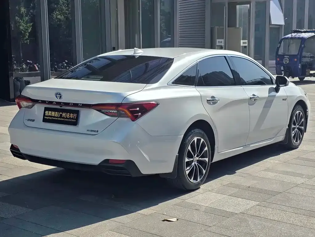 Toyota Avalon 2022 из CN, фото 5