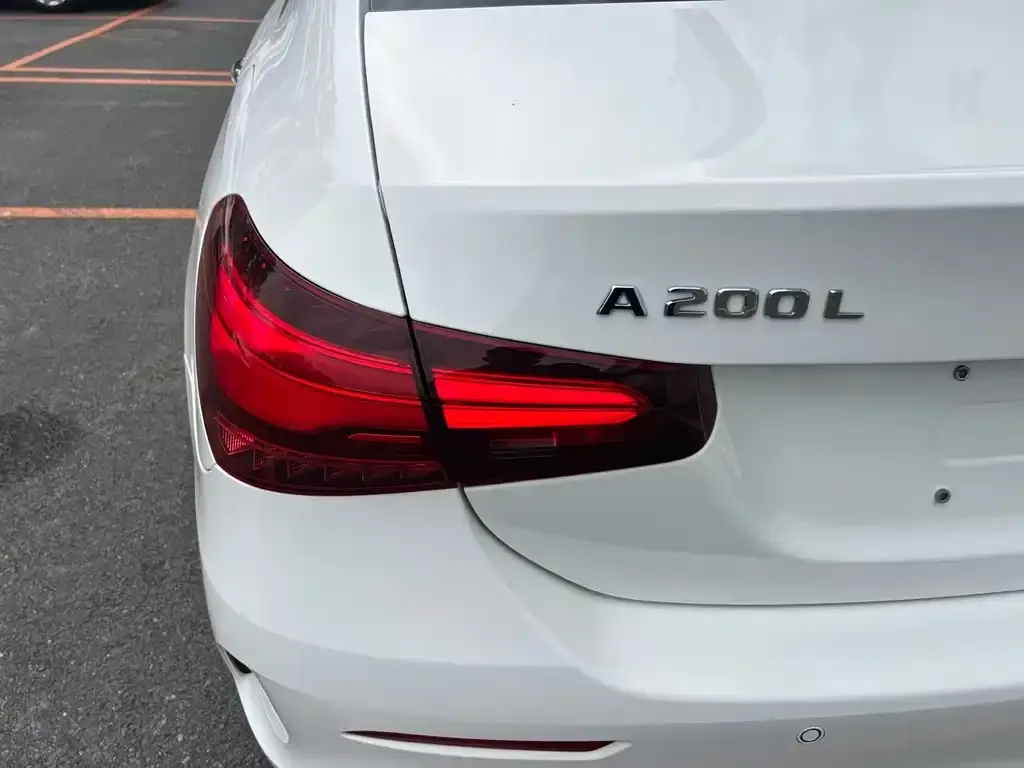 Mercedes-Benz A-Class 2023 из CN, фото 4