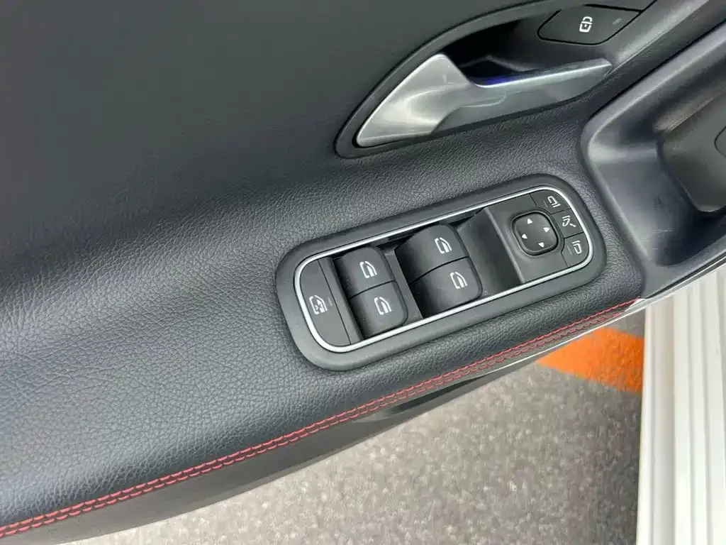 Mercedes-Benz A-Class 2023 из CN, фото 9