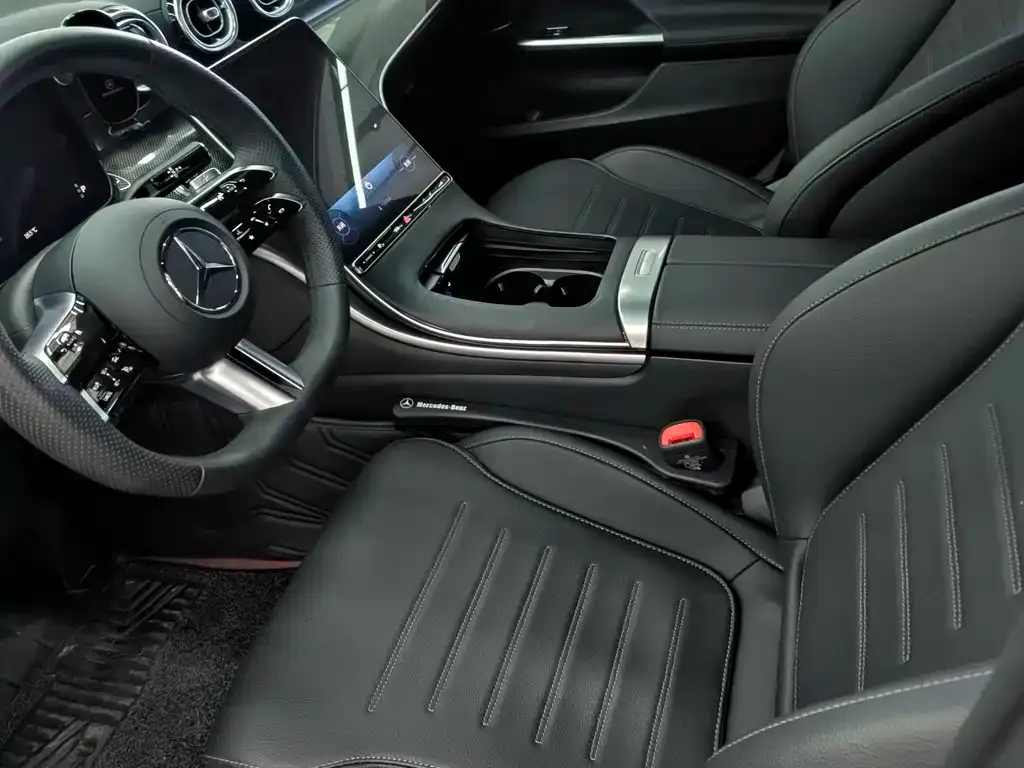 Mercedes-Benz C-Class 2023 из CN, фото 10